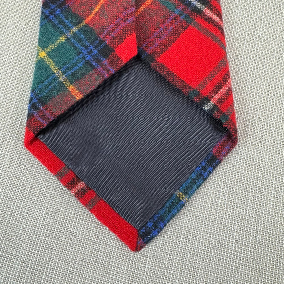 Pendleton red plaid wool tie - Picture 4 of 7